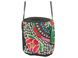 Green Flower Tassel Fabric Embroidery Crossbody Bag with Zipper Closure